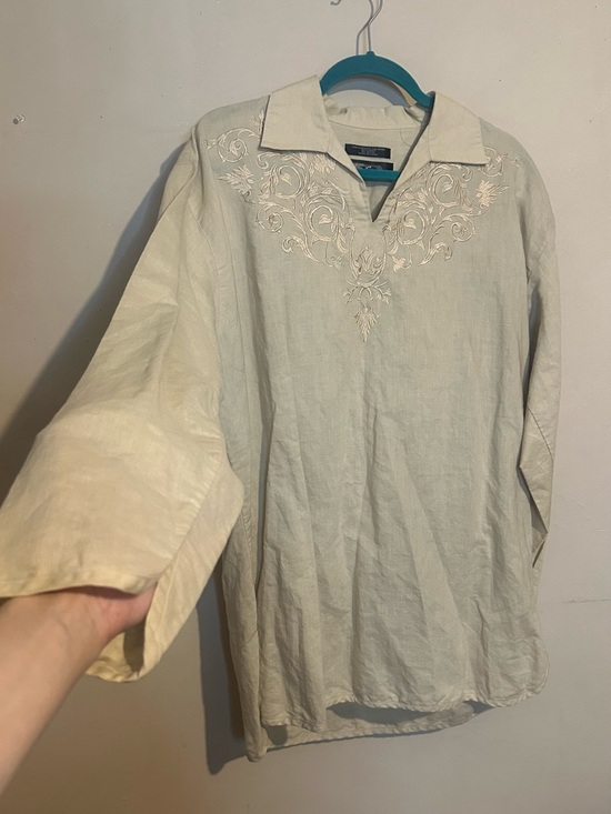 New gen Tops - 100% linen large Embroidered V-Neck Linen Tunic - Cream